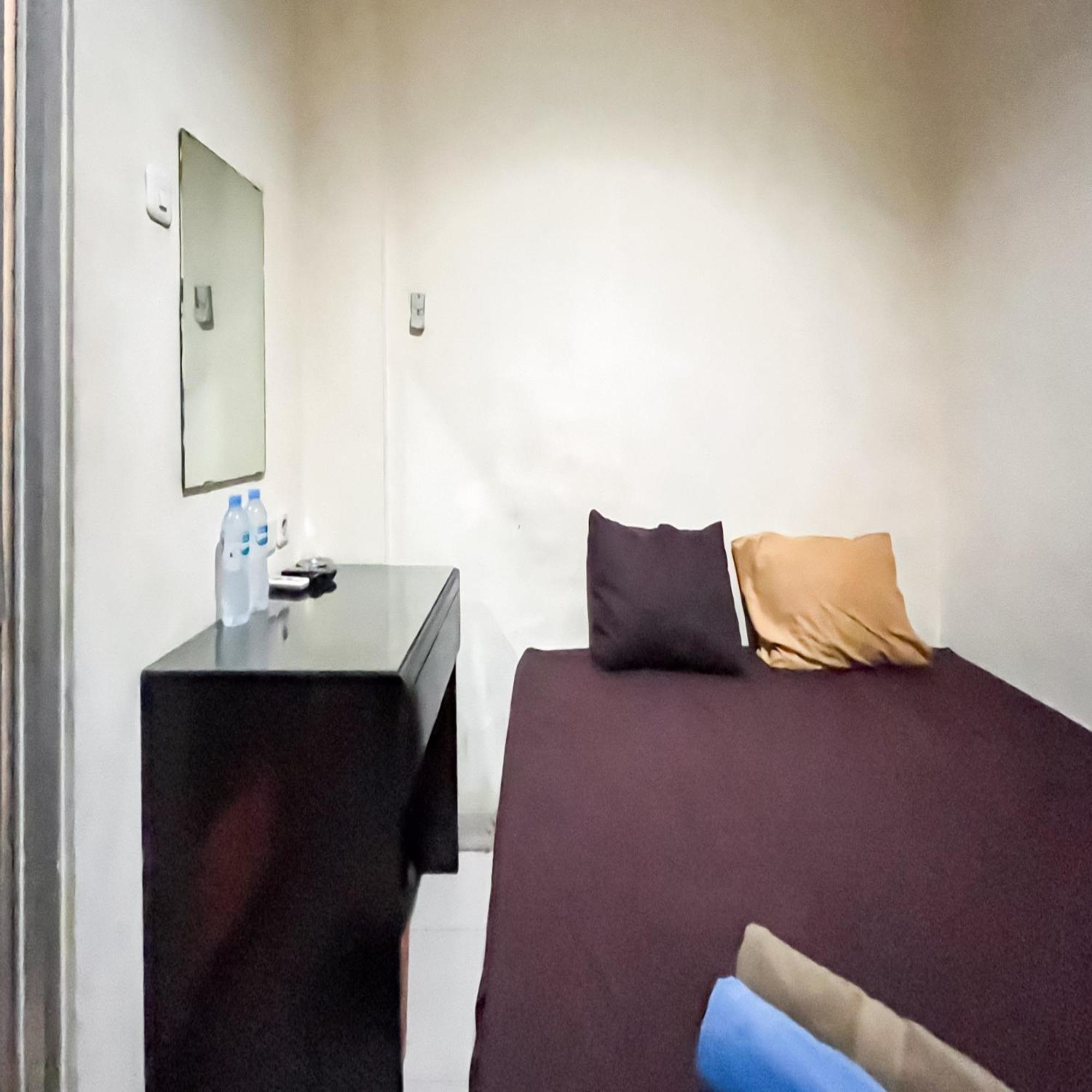 Arcadia Rooms Redpartner Jakarta Eksteriør bilde